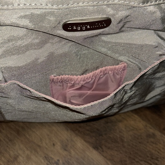 Baggallini Shoulder Purse - Picture 7 of 11